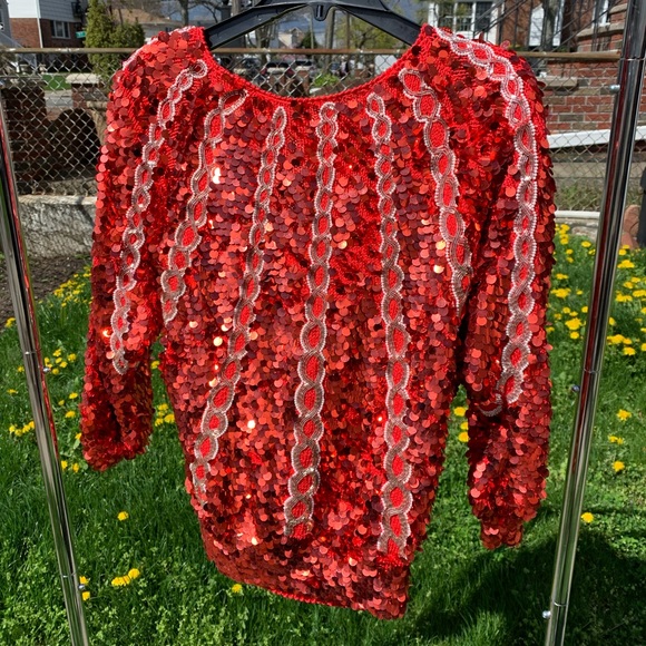 Tops - 💚💚 Vintage beaded and sequin sweater